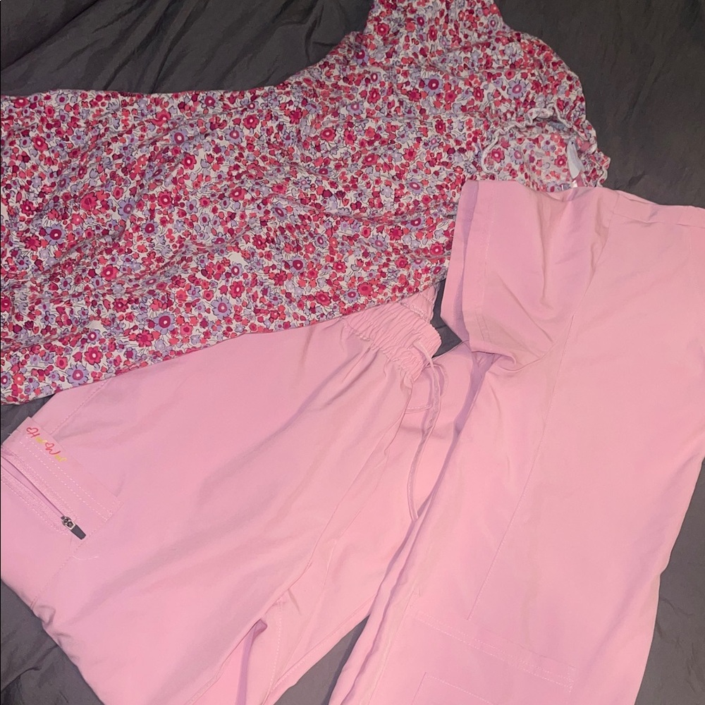 Scrub Set
